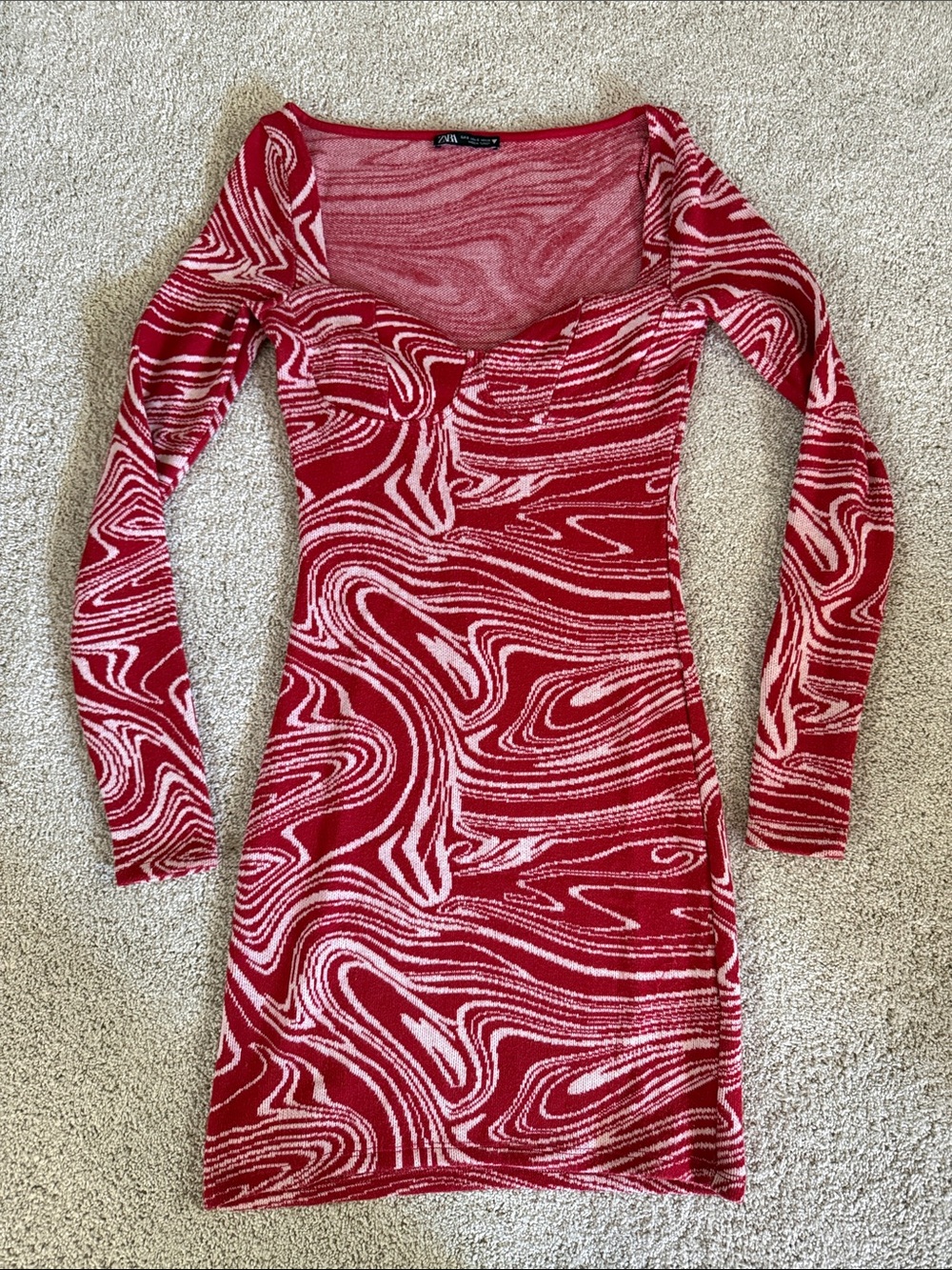 Zara Red and White Long-Sleeve Swirl Bodycon Dress